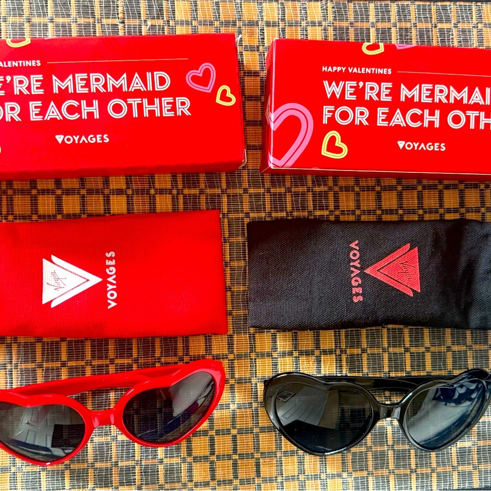 Voyages Black and Red Heart Sunglasses NIB